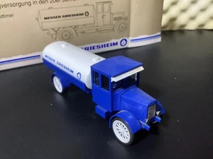 1:50 Conrad 1032 MAN KVB4 Messer Griesheim Tankwagen, guter Zustand, in OVP S3 - Bild 1 von 9