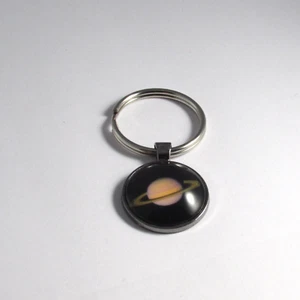 Saturn Keychain - Picture 1 of 1