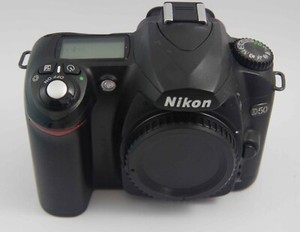 Nikon D50 6.1 Megapixel DSLR Camera Body -FOR PARTS OR REPAIR