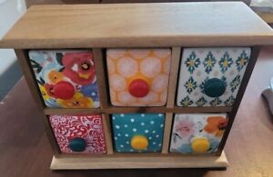 The Pioneer Woman Flea Market 6-Drawer Spice and Tea Box Very Good condition!