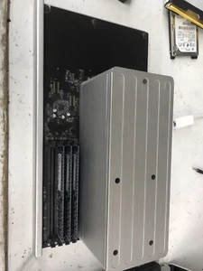 Apple Mac Pro 820-2482-A Quad Core Logic Board - Picture 1 of 1