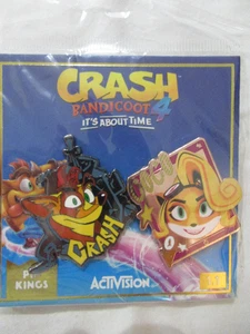 Crash Bandicoot 4 It’s About Time Crash and Coco Pin Kings 2 Pin Badge Set - Picture 1 of 2