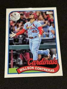 Aggiornamento 2024 Topps #89US-8 Willson Contreras 1989 35° Anniversario Cardinals - Foto 1 di 1