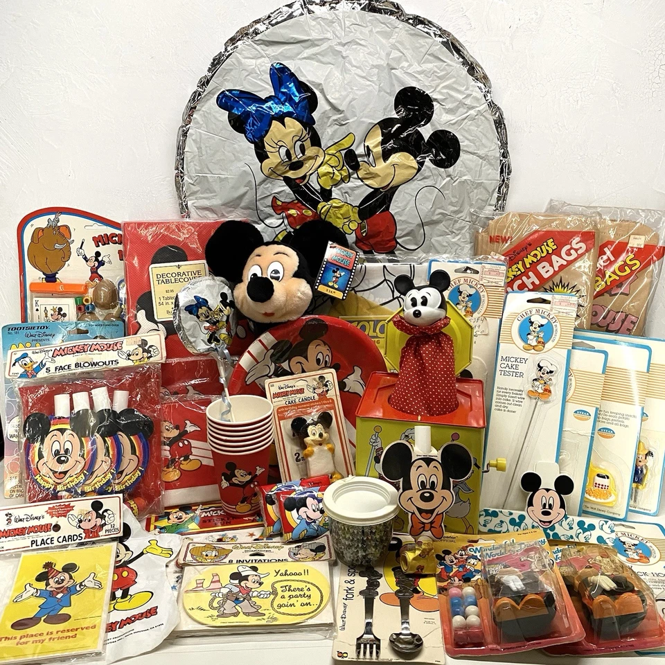 Enorme Vintage Mickey Mouse Festa de Aniversário Lote 40 Itens Anos 70 Anos 80 NOS Suprimentos para Festa - Imagem 1 de 4