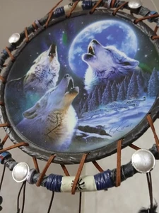 Wolf Songs Sacred Spirits acchiappasogni Robin Koni Wolves Bradford Exchange - Foto 1 di 4