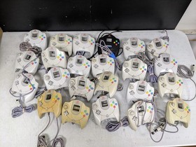 Lot of 23 Sega Dreamcast Controllers (For Parts/Repair)