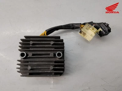 31600-KTF-641 Regolatore Tensione Corrente Elettrica Honda SH 125 150 2009 2012 - Immagine 1 di 4