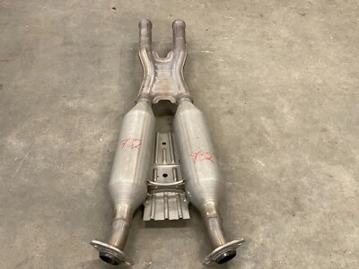 2013-2015 LEXUS GS350 EXHAUST PIPE RESONATOR ASSEMBLY OEM LOT732 - Image 1 of 4