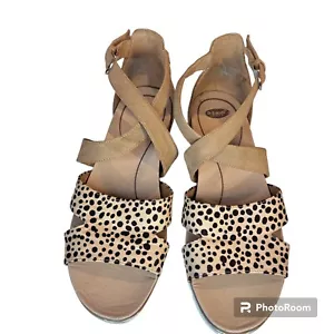 Dr. Scholls Women’s Criss-Cross Wedge Heels Tan Sandals Size 8.5M - Picture 1 of 7