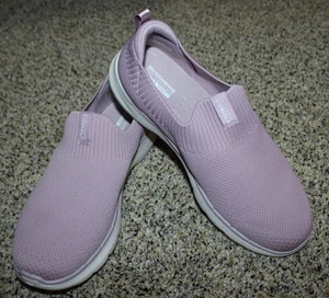 Skechers Go Walk Slipper 9 hell lila Schuhe luftgekühlt Goga Mat Hyper Pillars - Bild 1 von 6