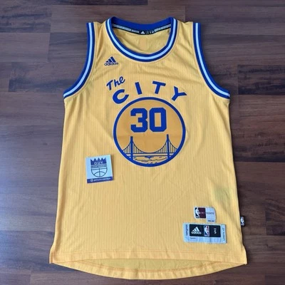 Camiseta Adidas Swingman The City Stephen Curry Warriors GSW NBA para hombre talla pequeña Foto 1 de 4