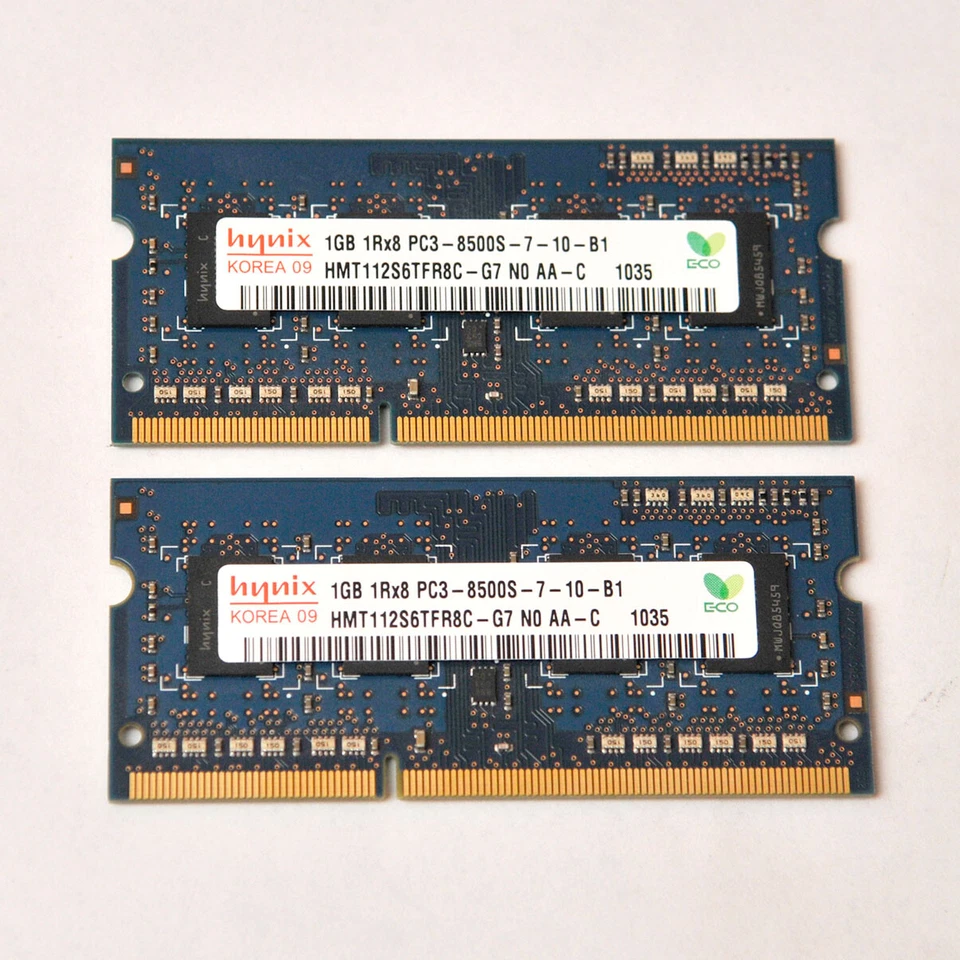 RAM Hynix 1GB x2 HMT112S6TFR8C-G7 DDR3 PC3-8500S - 2gb totali - Immagine 1 di 1