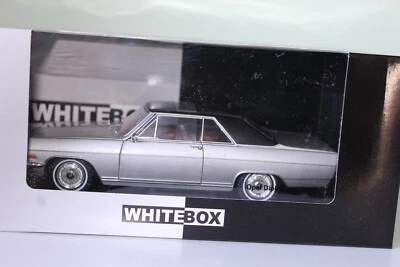 WHITEBOX 1:24 OPEL DIPLOMAT A COUPE - SILVER/BLACK 1965 WB124082 - Image 1 of 2