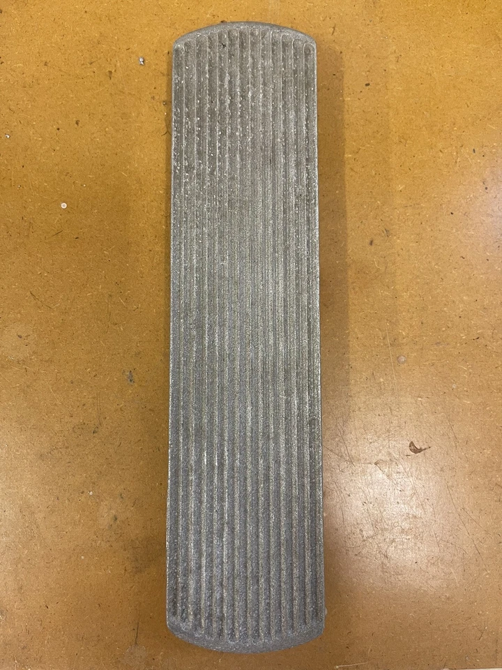 Pedal American Lafrance Foto 1 de 4