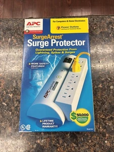 APC Surge Arrest 7-outlet Surge Protector Per7 - New In Box - Picture 1 of 2