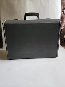 Vintage Husqvarna Viking Nähmaschine Modell 6020 mit Koffer - getestet funktioniert. - Bild 1 von 22