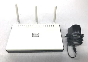 D-Link DIR-655/4 Port Gigabit Wireless N Router – weiß/schwarz - Bild 1 von 7
