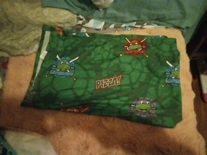 Teenage Mutant Ninja Turtles TMNT Toddler/Baby Flat + Fitted Sheets - Picture 1 of 2