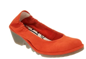 FLY London - Décolleté a zeppa bassa in pelle - Pled - rosso papavero - Foto 1 di 2