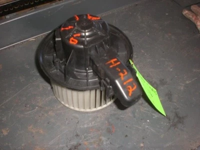 Blower Motor Main Fits 10-11 FLEX FORD TAURUS  748450 - Image 1 of 4