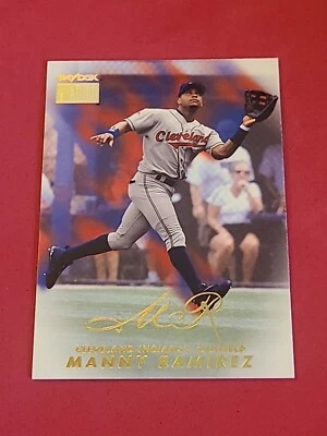 1999 Manny Ramirez SkyBox Premium Baseball Card #18 - Image 1 of 2