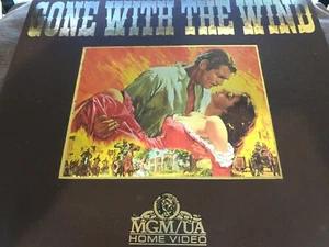 Deluxe GONE WITH THE WIND: VHS MGM/UA Gift Boxed Set of 2 Tapes & Booklet - Picture 1 of 6