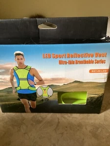 NEU Warnschutz LED reflektierende Laufweste beleuchtet Sicherheitsausrüstung - Bild 1 von 7