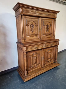 Antiker Gründerzeit Buffetschrank Eichenholz Schnitzereien um 1880 - Bild 1 von 23