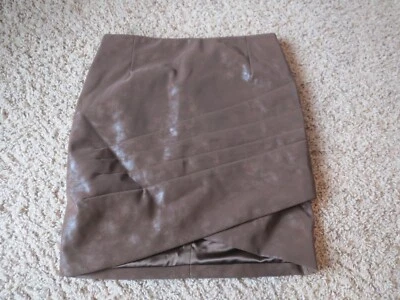 Falda para mujer GUESS Rosalba imitación cuero talla mediana Foto 1 de 4