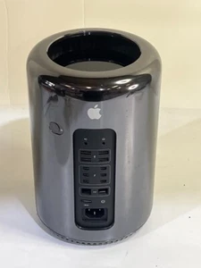 Apple Mac Pro Late 2013 Quad-Core Xeon 3.7GHz 12GB RAM 500GB SSD macOS Monterey - Afbeelding 1 van 7