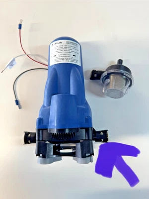 Autocaravana Whale FP0814 Bomba UV0814 Smartflo Watermaster Agua 30 psi 12 V Caravana Foto 1 de 2