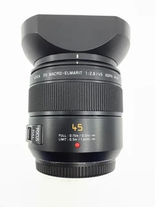 Panasonic Leica 45mm f/2.8 DG OIS Macro - Excellent Condition - Picture 1 of 4