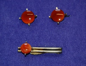 Gemelli e fermacravatta vintage tono oro con vetro/pietre color ambra - Foto 1 di 2