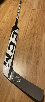 Palo de portero autografiado por Marc Andre Fleury Pittsburgh Penguins CCM Foto 1 de 4