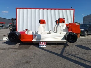 Formula 1 car for amusement park Roller Coaster Train Car - Bild 1 von 9