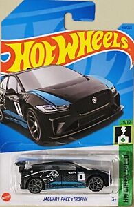 Hot Wheels Jaguar I-PACE eTrophy black 2023 H Case
