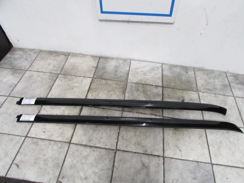 Комплект 2017 KIA SOUL Oemblacklh And Rh только молдинг для крыши 87230e4000 - Изображение 1 из 3