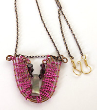 Very unusual vivid pink & gold pendant on chain necklace t16