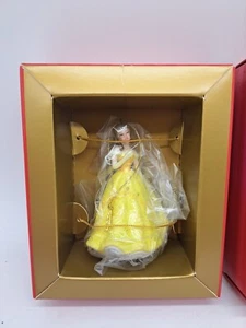 Vintage 1999 The Disney Store Snow White Ornament "A Christmas To Remember '' - Picture 1 of 10