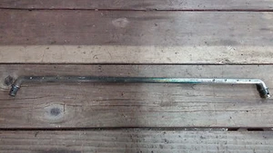 Barra de amarre de dirección para tractor de césped John Deere Sabre 1646 V Twin H M123257 - Imagen 1 de 4