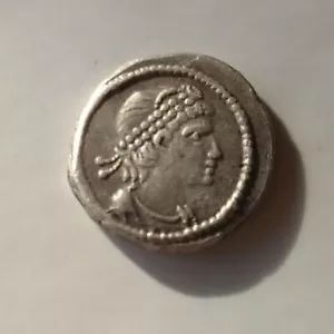 Argento Romano 1/3 Siliqua Commemorativo Costantinopoli 330 d.C. Tipo molto raro - Foto 1 di 4