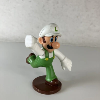 Figura de acción McDonald's Super Mario Brothers Luigi 2018 Fire Power 3,5" #7  Foto 1 de 4