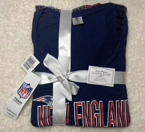 Ladies Flannel PJ New England Patriots Size Medium T-Shirt & Pants Set NFL Gear Cover