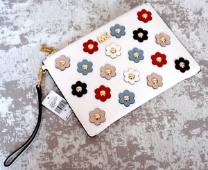 Michael Kors Medium Leather Clutch Wristlet Handbag w/Floral Applique ❤️ NWT ❤️ - Picture 1 of 8