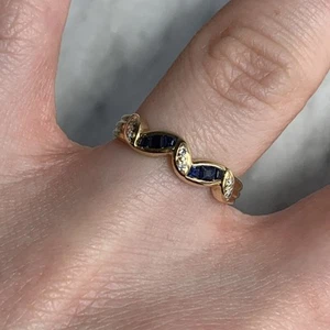Sapphire & Diamond Channel Band Ring 18ct 750 Yellow Gold - Size K - Picture 1 of 9