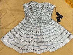 Abito da cocktail donna TERANI Couture nudo e argento strass e perline taglia 6 - Foto 1 di 24