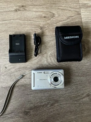 Y2K Digitalkamera  Casio Exilim Z29 10,1 MP  - Bild 1 von 4