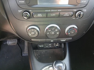 Used Washer Fluid Reservoir fits: 2016 Kia Soul US market Grade A Foto 1 de 4