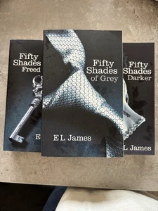Fifty shades of grey book set Paper Back - Picture 1 of 2