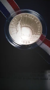 1986-S Freiheitsstatue PP Half Dollar schöner Goldton in OVP - Bild 1 von 4